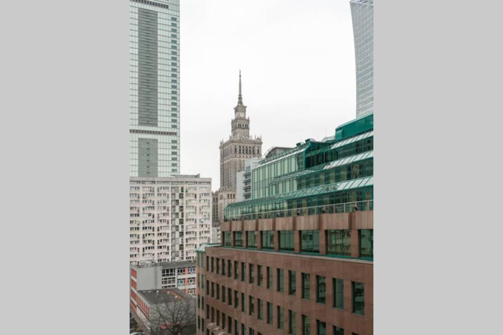 Rondo Onz P&O Serviced Apartments Varsovia Exterior foto