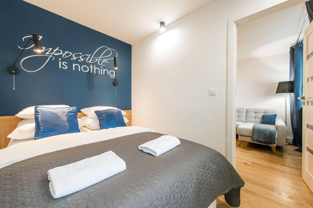 Rondo Onz P&O Serviced Apartments Varsovia Exterior foto