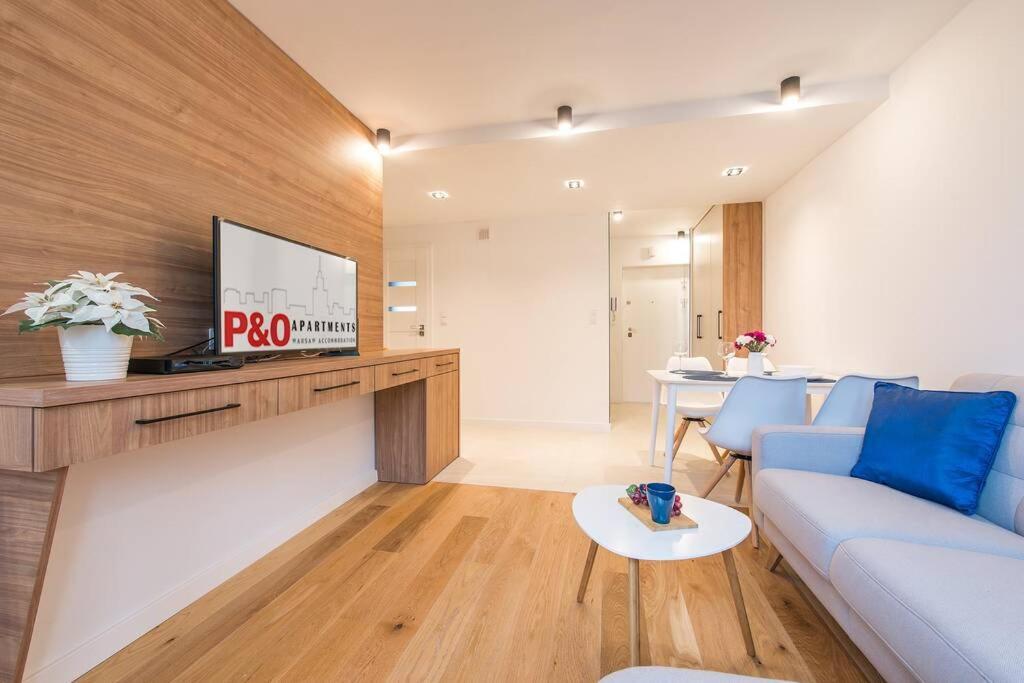 Rondo Onz P&O Serviced Apartments Varsovia Exterior foto